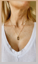 Load image into Gallery viewer, Mondays Moon Necklace
